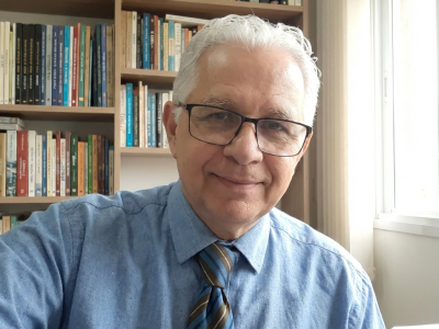 imagem do moura no escritorio5